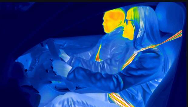 Mercedes-Benz предложит ремни безопасности с подогревом