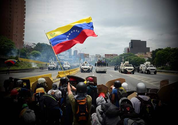 Протесты оппозиции в Венесуэле