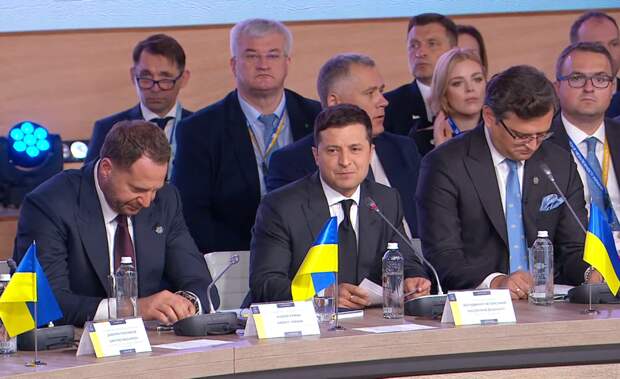 Август - "месяц Украины"? Хотелось, да не сложилось, или как намеченные "перемоги" обратились "зрадой".