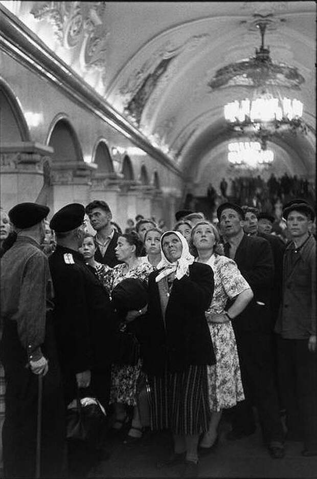 25 кадров Анри Картье Брессона о советской жизни в 1954 году Cartier Bresson16 25 кадров Анри Картье Брессона о советской жизни в 1954 году