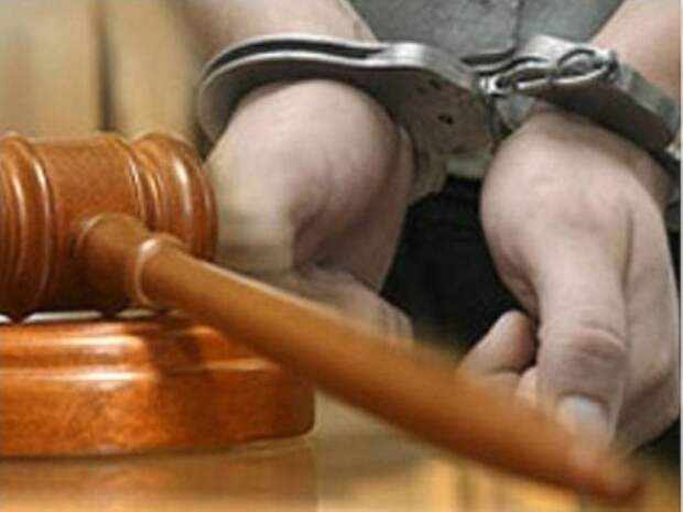 Новокузнечанин избил бывшую возлюбленную из-за ревности