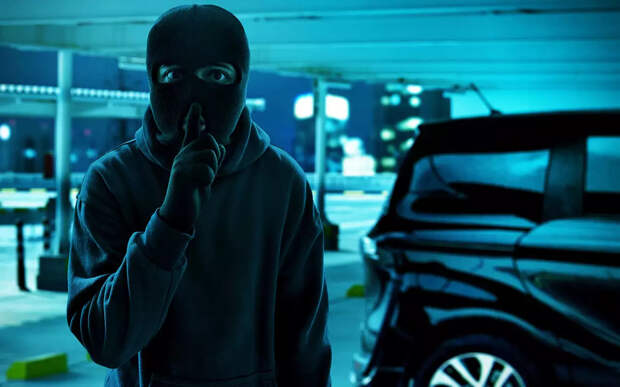 Названы самые угоняемые в России машины