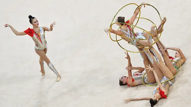 Путин поздравил сборную России по художественной гимнастике с победой в групповом многоборье на ЧМ