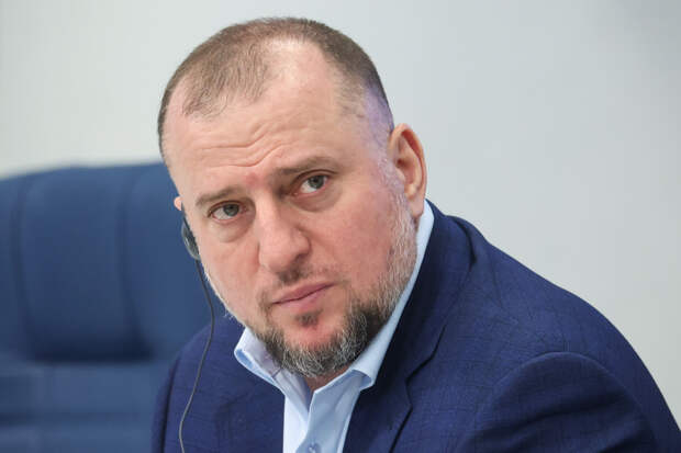 Известный блогер и борец с оппозицией внезапно начал критиковать СВО. Алаудинов был в шоке после разговора с ним