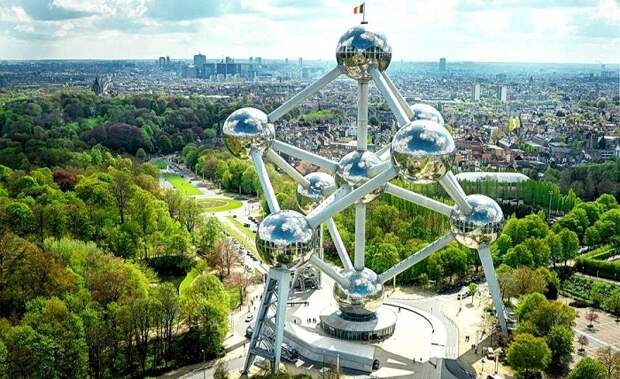 Необыкновенное сооружение, которому уже больше чем полвека. /Фото: planetofhotels.com Необыкновенное сооружение, которому уже больше чем полвека. /Фото: planetofhotels.com