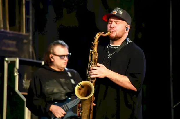 Как в Барнауле прошел патриотический концерт «Zа Россию»