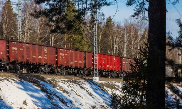 Погрузка на Северной железной дороге в марте составила 4,5 млн тонн, за квартал — около 12,4 млн тонн