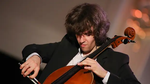 Виолончелист Рамм рассказал о предстоящем выступлении в Свердловской филармонии