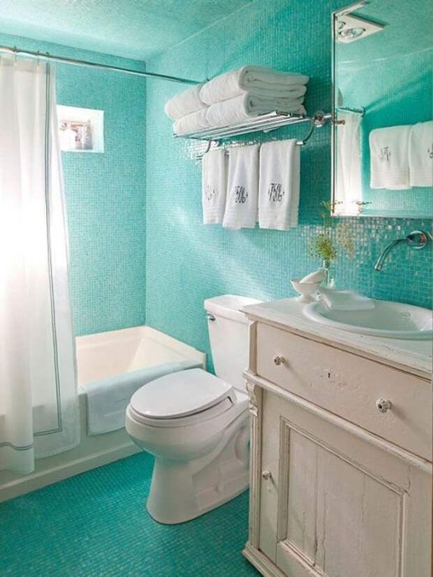 Ванная комната – это помещение, интерьер которого должен быть не только удобным и практичным, но и эстетичным.