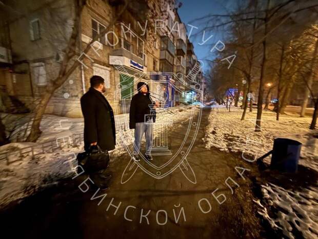 Лоиков на месте преступления. Фото: прокуратура Челябинской области.