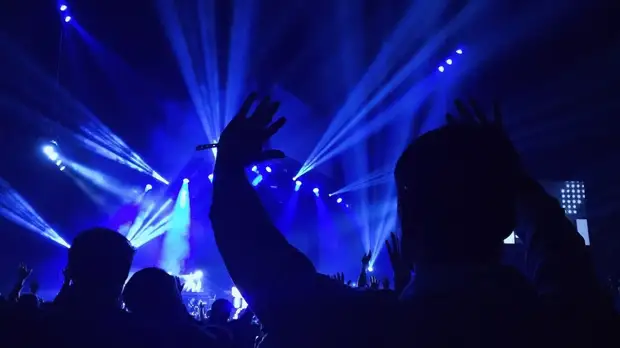 В Москве ужесточат контроль за ночными заведениями из-за коронавируса