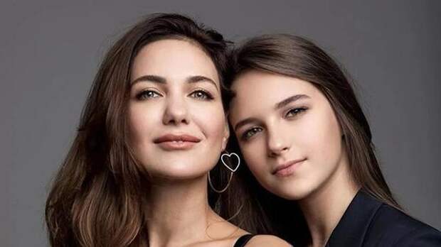 Пора замуж: Екатерина Климова беспокоится о личной жизни взрослой дочери