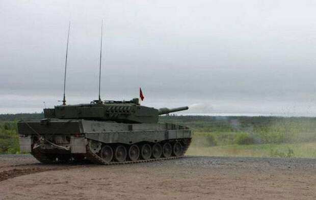 Канада пообещала поставить Украине танки Leopard 2A4, но не в ближайшее время
