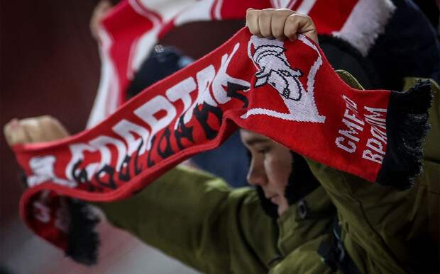 Фанаты «Спартака» толпой избили болельщика ЦСКА после дерби, несмотря на Fan ID