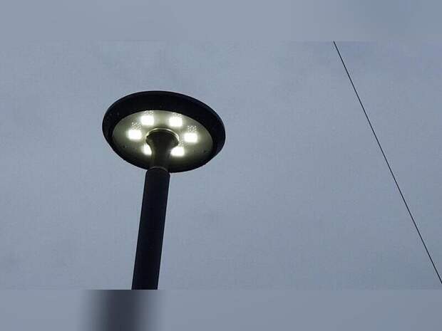 Подсветка всех пешеходных переходов на дороге «Смоленка-Карповка» завершена