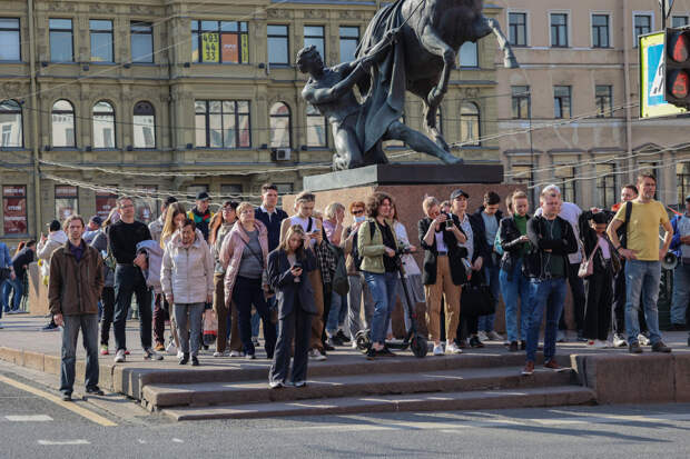 Нана Гвичия рассказала, сколько иностранных туристов посетило Петербург