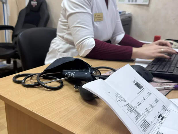 Хирург назвал возраст для замены тазобедренного сустава: «Терпеть не надо»