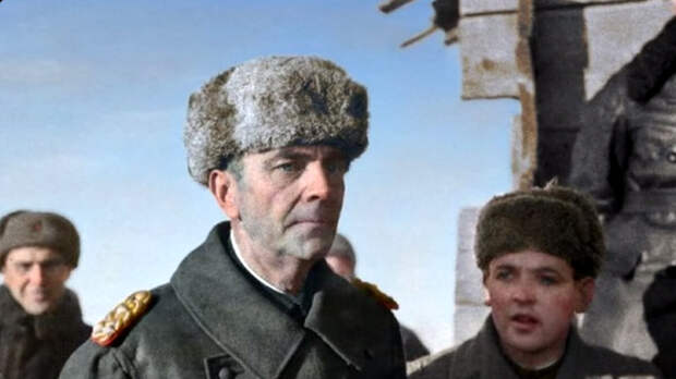 Паулюс был взят в плен под Сталинградом