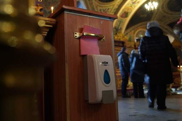 Патриарх Московский и всея Руси призвал воздержаться от посещения храмов