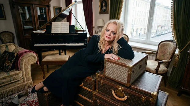 Квартира Долиной под замком: почему новая хозяйка до сих пор не может въехать. Охрана перекрыла доступ