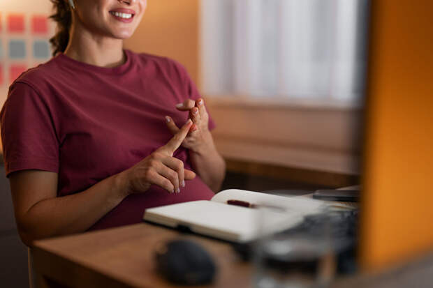 Врач Васильева: перерывы помогут спасти зрение при работе за компьютером