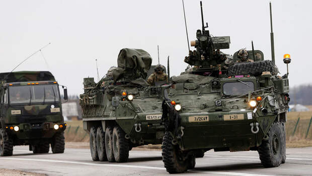 Пентагон: США заключили контракт на производство поставляемых Киеву БТР Stryker
