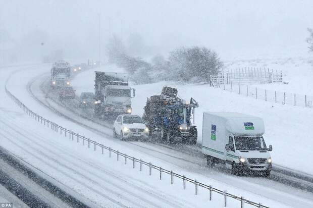 Снежный шторм "Фионн" накрыл Великобританию ynews, буран, буря, великобритания, метеорология, погода, снегопад, снежный шторм