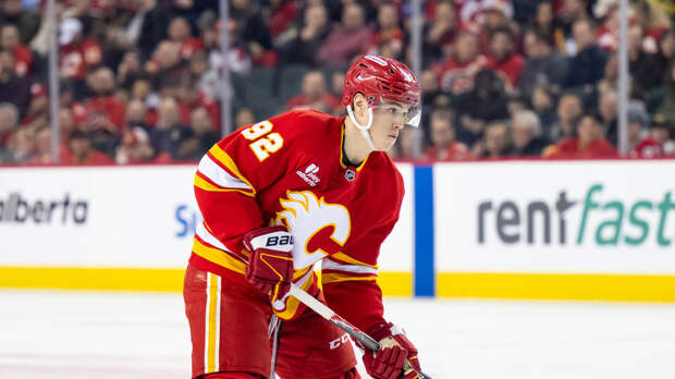 Передача Гридина не спасла «Калгари» от поражения в матче с «Анахаймом»