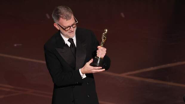 Шесть статуэток и триумф "Битвы за битвой". Кто победил на "Оскаре-2026"