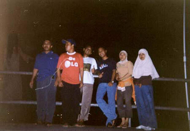 Piccy.info - Free Image Hosting
