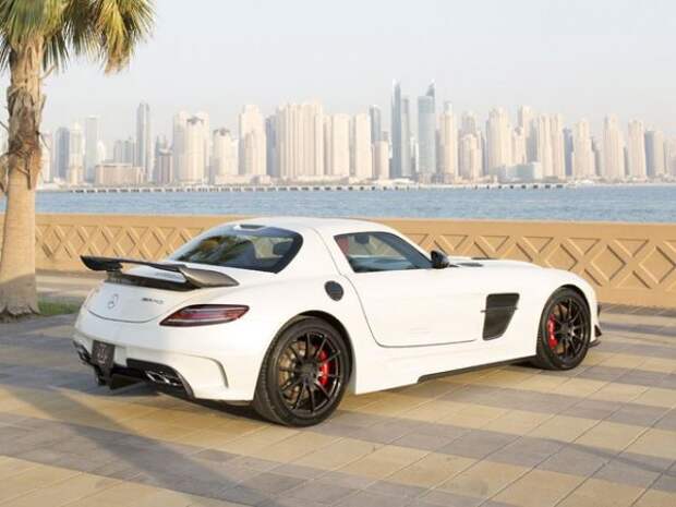 Специальная версия Mercedes SLS AMG от Royal Customs