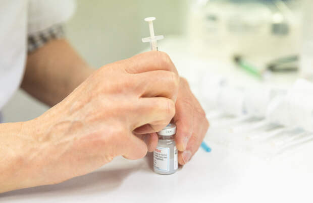 В Австрии ввели обязательную вакцинацию от коронавируса