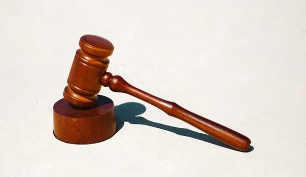 Правовой прецедент: в Костромской области власти через суд взыскали с «теневого» работодателя убытки за неоформленного сотрудника