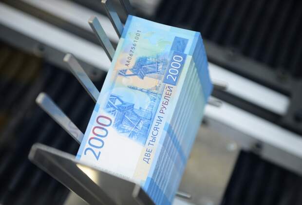 Миллиардные долги по зарплатам погасили в России в 2025 году