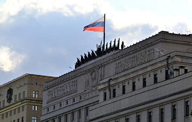 Минобороны сообщило о попытке ВСУ атаковать гражданские объекты в Санкт-Петербурге