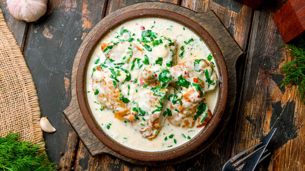 30 минут на кухне: традиционное грузинское блюдо шкмерули