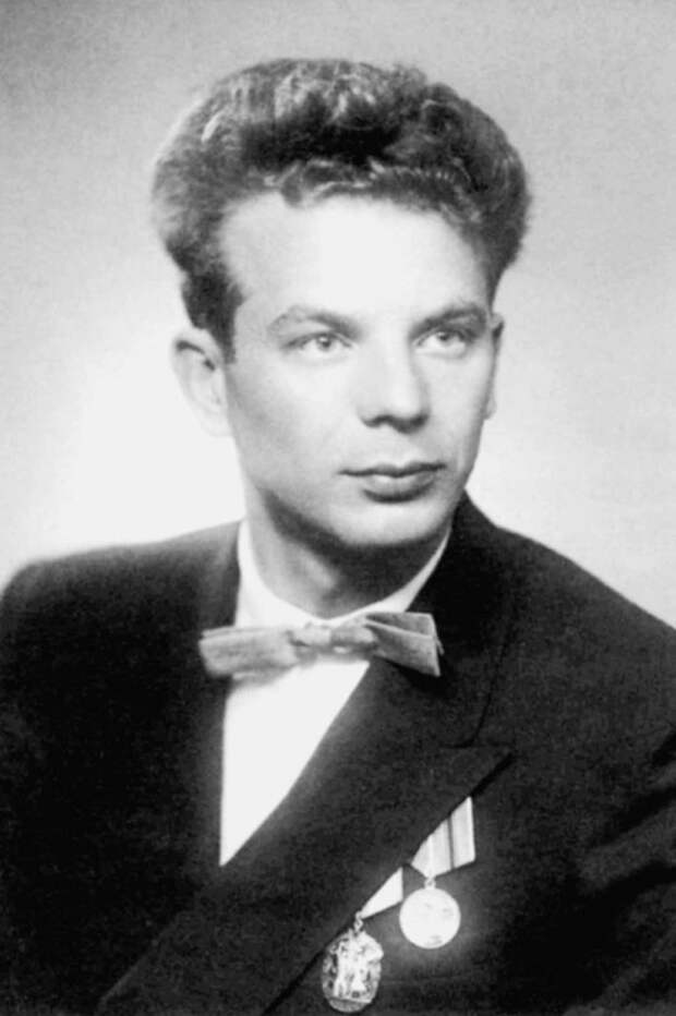 Жорес Алферов: За прошедшие 18 лет они продвинулись далеко вперед, а мы...