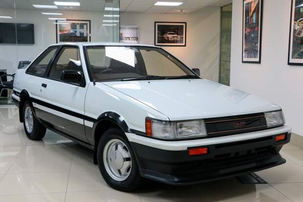 Культовая Corolla AE86 продается в Великобритании 