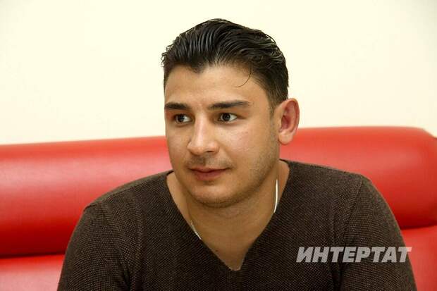 Данир Сабиров: «Гомеремдә икенче тапкыр мәет юдым...»