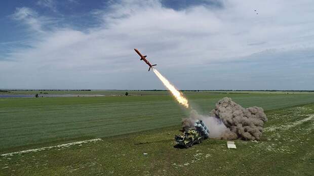 Леонков назвал промахи украинских ракет массовым явлением