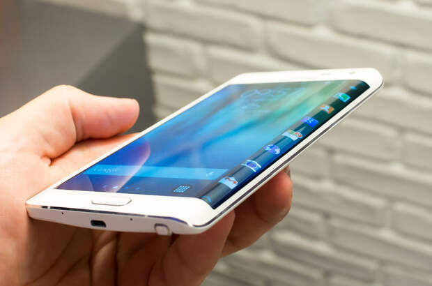 Galaxy-Note-Edge-White-1