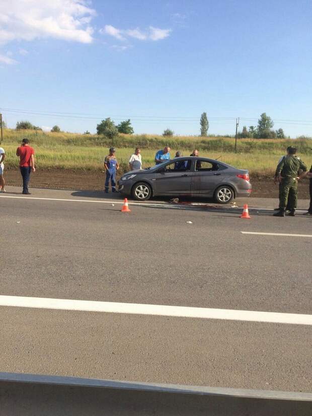 В Ростове высокопоставленный полицейский расстрелял на трассе машину с людьми