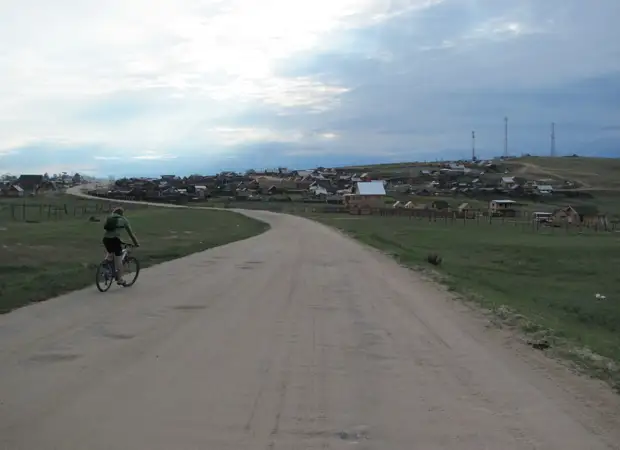 Байкал: по Ольхону — на велосипеде с фотоаппаратом