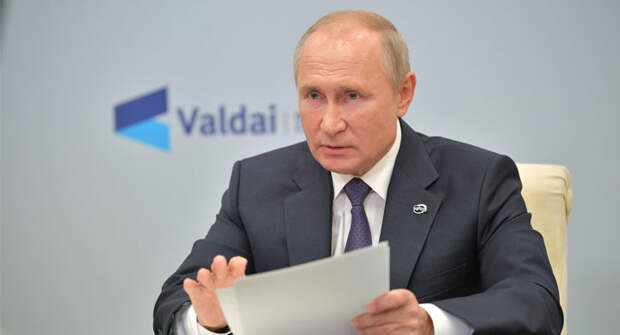 Путин пошутил о простуде на похоронах недоброжелателей России