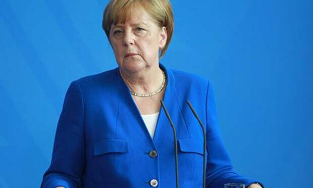 Меркель считает невозможным возвращение России в G8