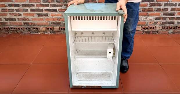 Гениальная идея из старого нерабочего холодильника. Удобно и многофункционально