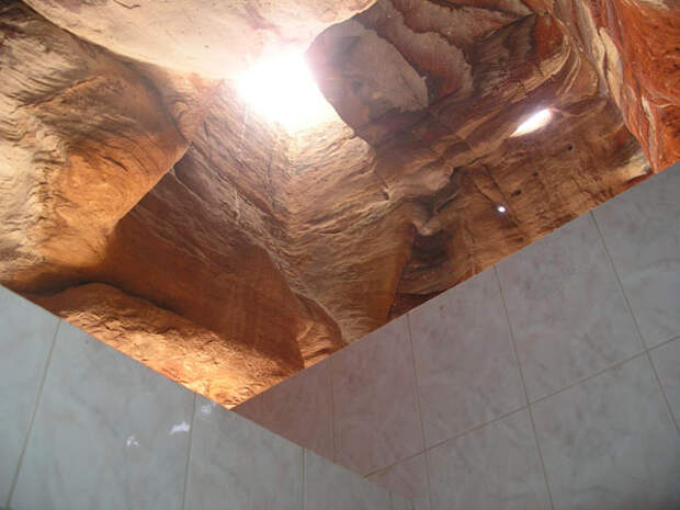 Вот такой вот в Петре общественный туалет / Фото из Иордании