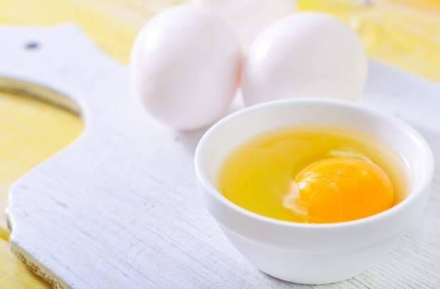 Миф 2. Чем ярче желток, тем яйцо вкуснее вкусно, еда, куриное яйцо, мифы
