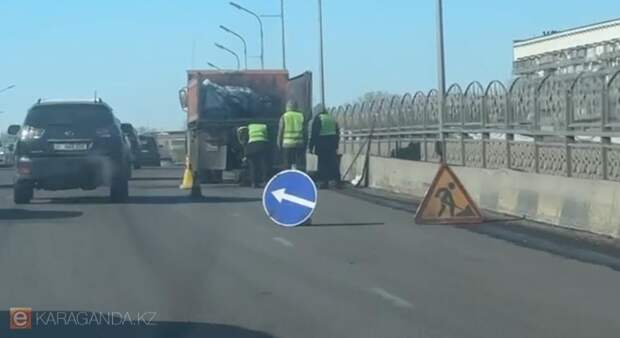 В Караганде начали ремонт путепровода по проспекту Бухар жырау