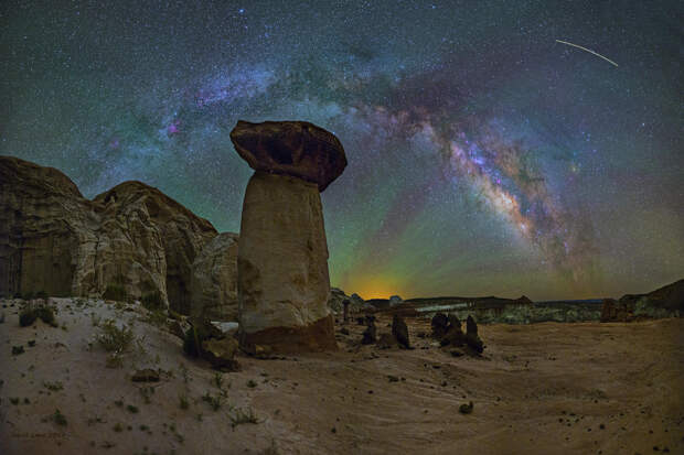 Milky way from Yellowstone Park-10